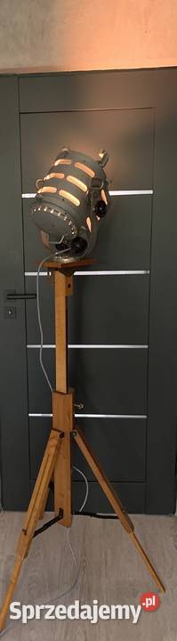 Lampa loft Vintage teatralno filmowa PRL zabytek Poznań