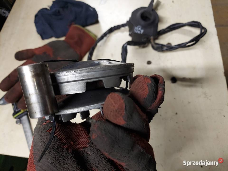 Aprilia SR50 motori minarelli wariator przeciw Jelenia Góra