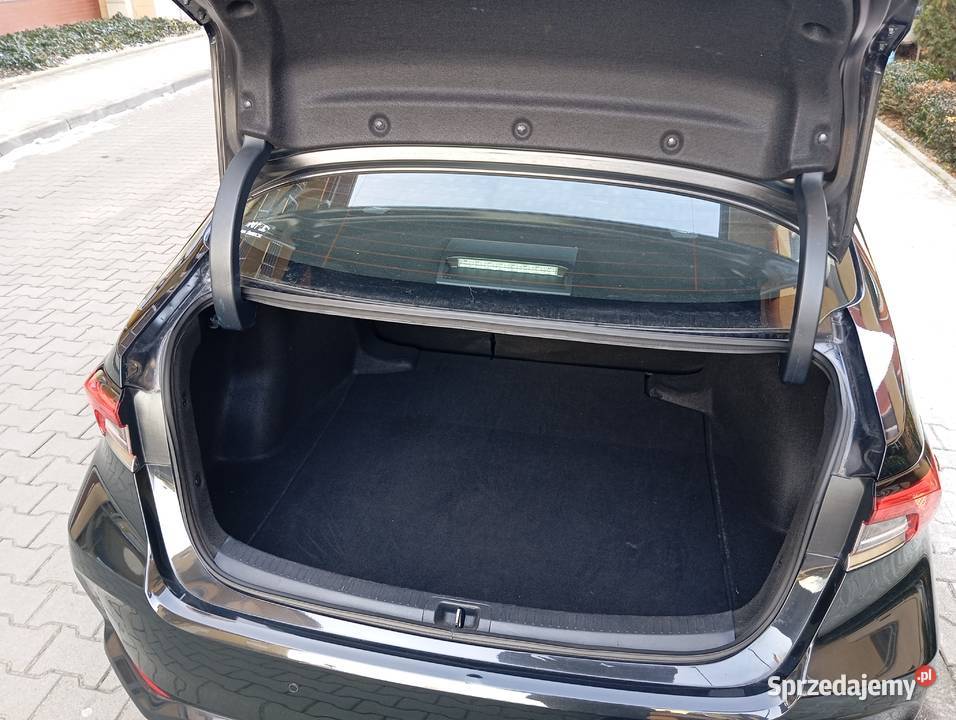 Toyota Corolla 15 VVTi 125 Polski Salon Serwis Wrocław