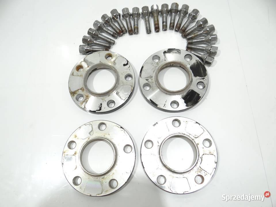 DYSTANSE BMW E60 KOMPLET