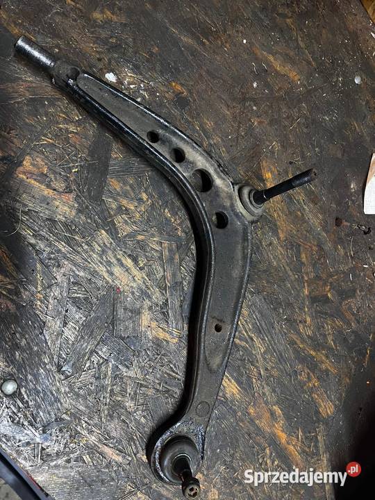 Wahacz przedni prawy BMW E36 Piasek