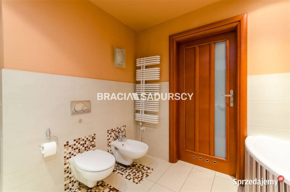 Mieszkanie Kraków Krakowska 7724m2 3pokojowe cegła małopolskie sprzedam