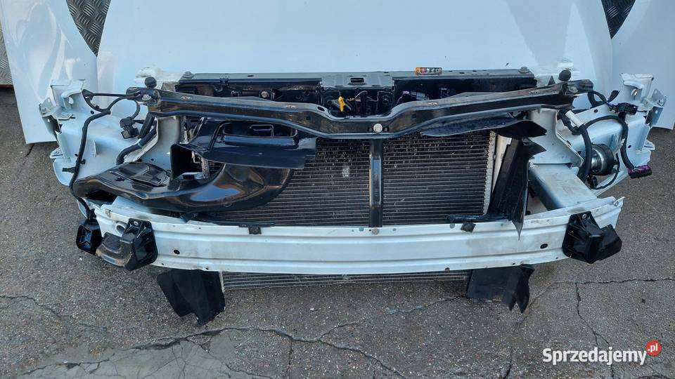 PAS PRZEDNI KOMPLETNY OPEL ZAFIRA C LAK Z40R Międzychód