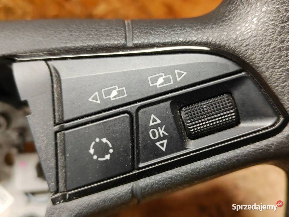 Kierownica Multifunkcja Seat Leon III 5F0419091 Części samochodowe Pleszew