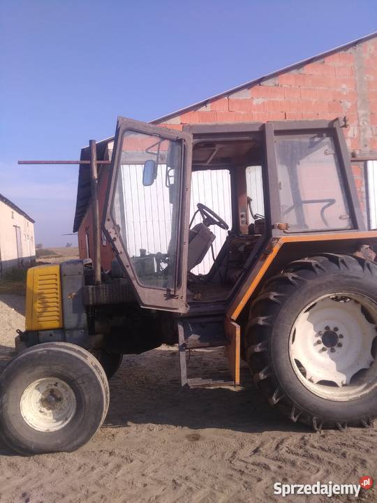 Renault 7512 Izbica Kujawska