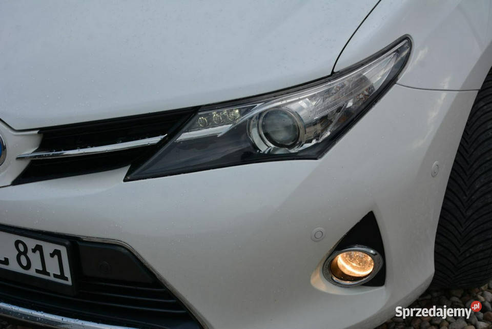 Toyota Auris Biała Perła Executive Navi Ledy 136KM Ostrów Mazowiecka sprzedam