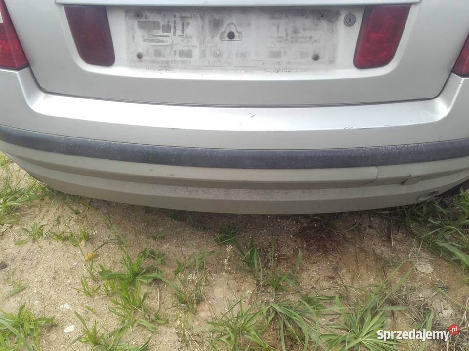 Fiat Stilo 5 drzwi klapa tylna z szybą zderzak
