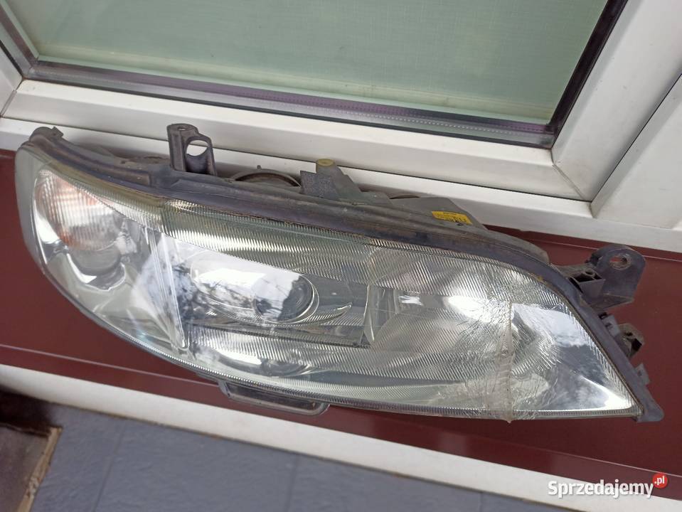 Opel Vectra B LIFT FL lampa przednia prawa łódzkie Sieradz