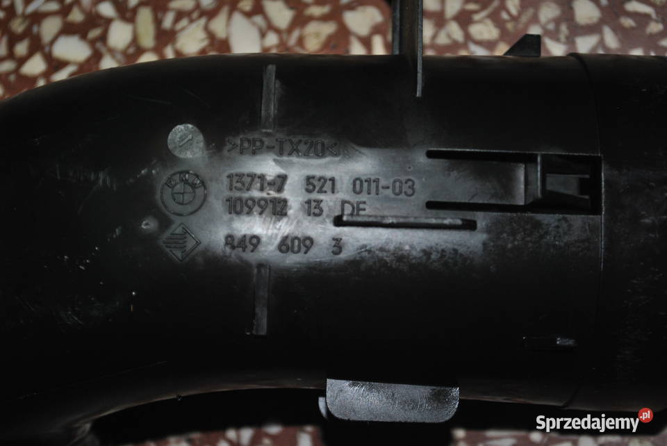 Kanał powietrza filtra BMW E60 E61 Poręba