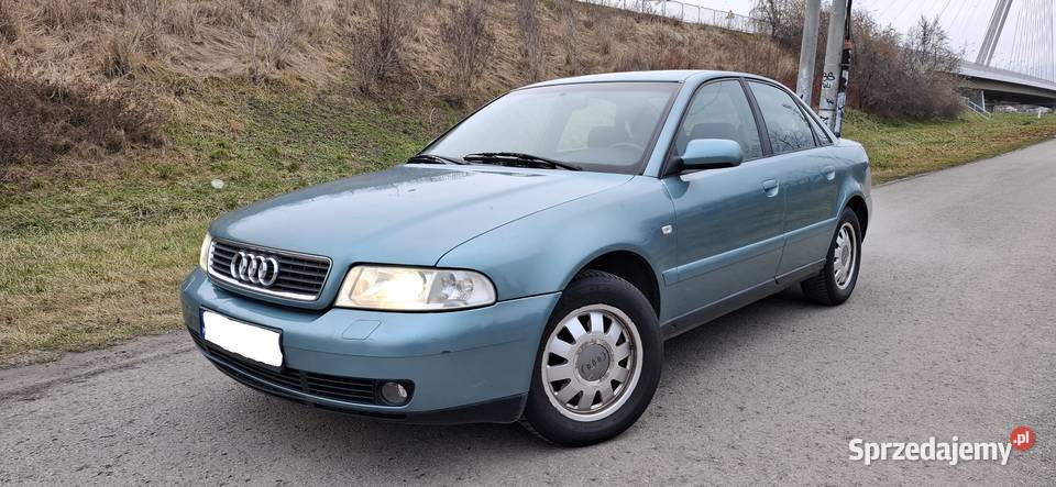 Audi A4 1999r 16 benzyna GAZ Długie opłaty Tanio Audi podkarpackie Rzeszów