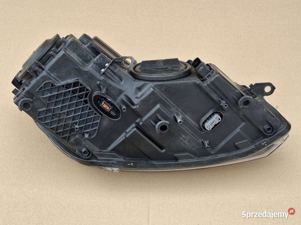 VW GOLF VI 6 REFLEKTOR LEWY BIXENON LED LAMPA Bieleń