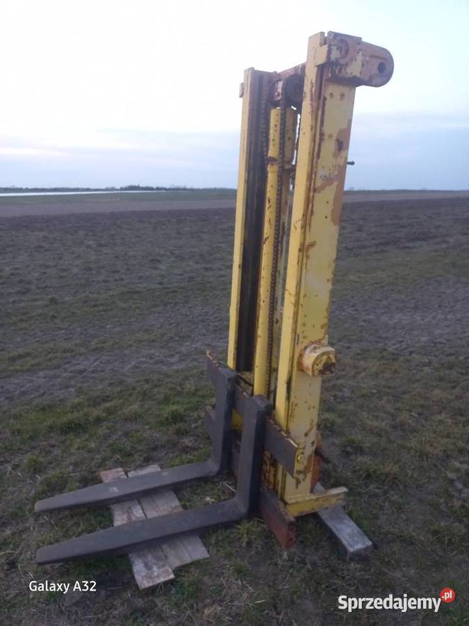 Maszt do ciagnika kompletny solidny na tył świętokrzyskie Połaniec