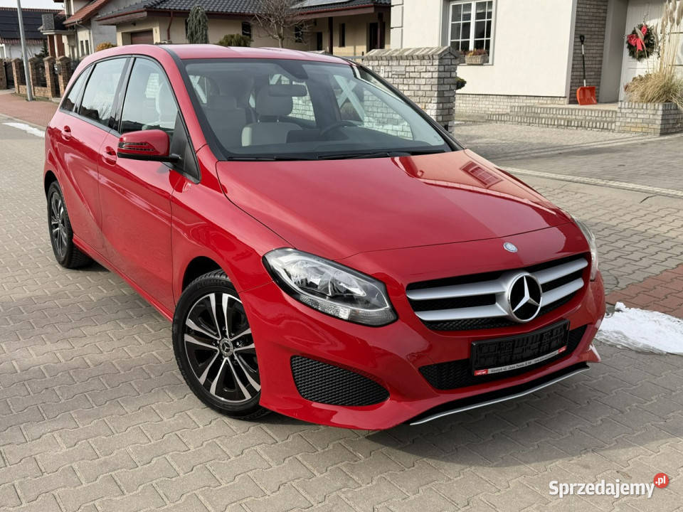Mercedes B 180 Mercedes B180 LIFT 16 Benz 122 Gostyń