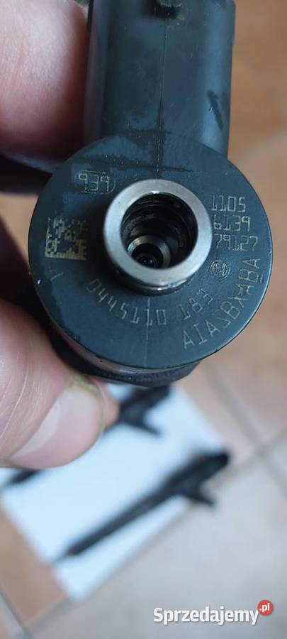 Wtryskiwacze 0445110183 Opel corsacombo Fiat Szczecin sprzedam