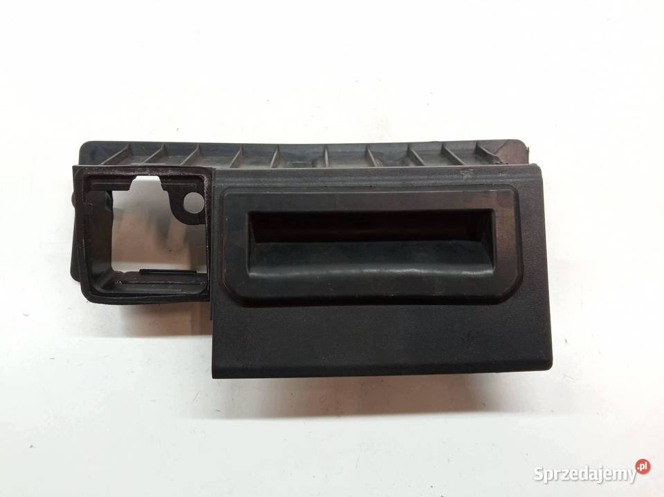 PRZEŁĄCZNIK KLAPY BAGAŻNIKA 6V0827566 Audi A7 II