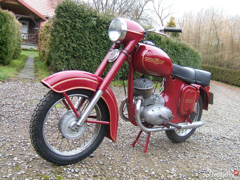 Jawa 175 typ 356 zabytek lubelskie Sługocin