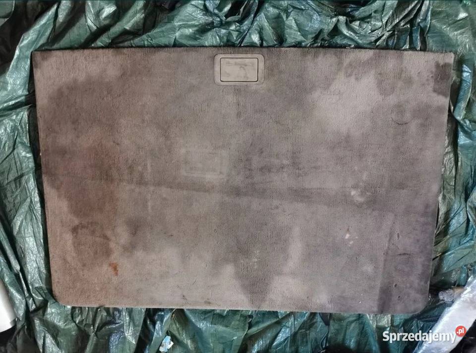 Podłoga tapicerka bagażnika BMW E34 kombi osobowe śląskie Żory