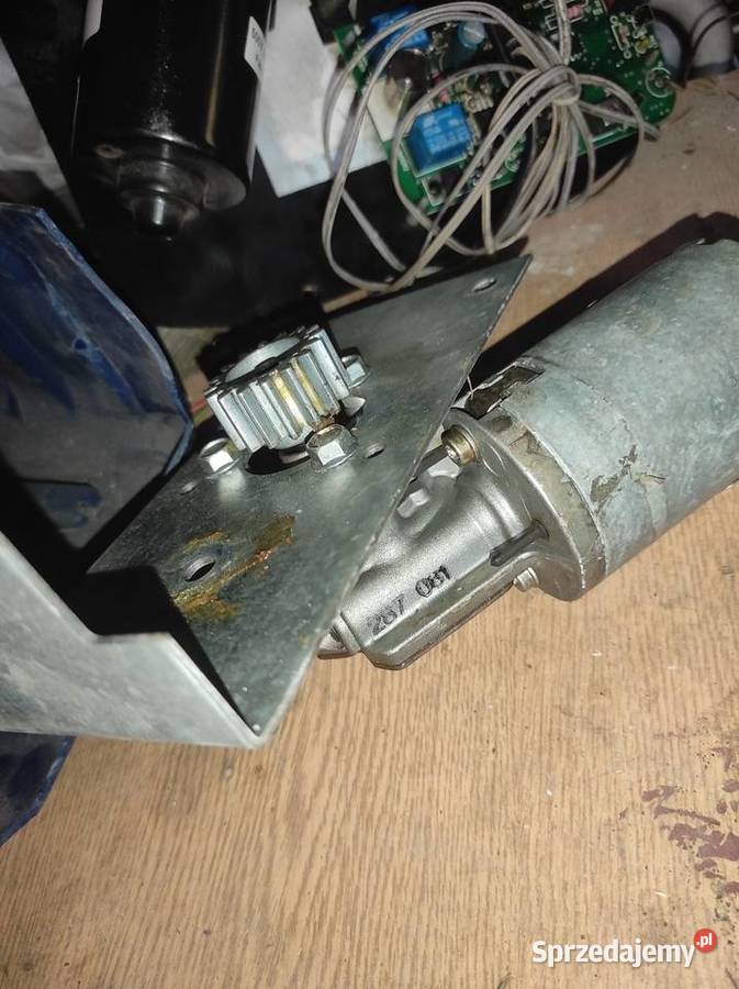 Brama garażowa silniki części garażowa Bramy sprzedam