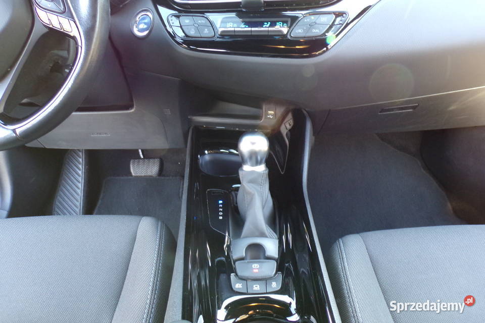 Toyota CHR 18 Hybrid 98 Super Ładny Stan serwisowany w ASO C-HR Piła