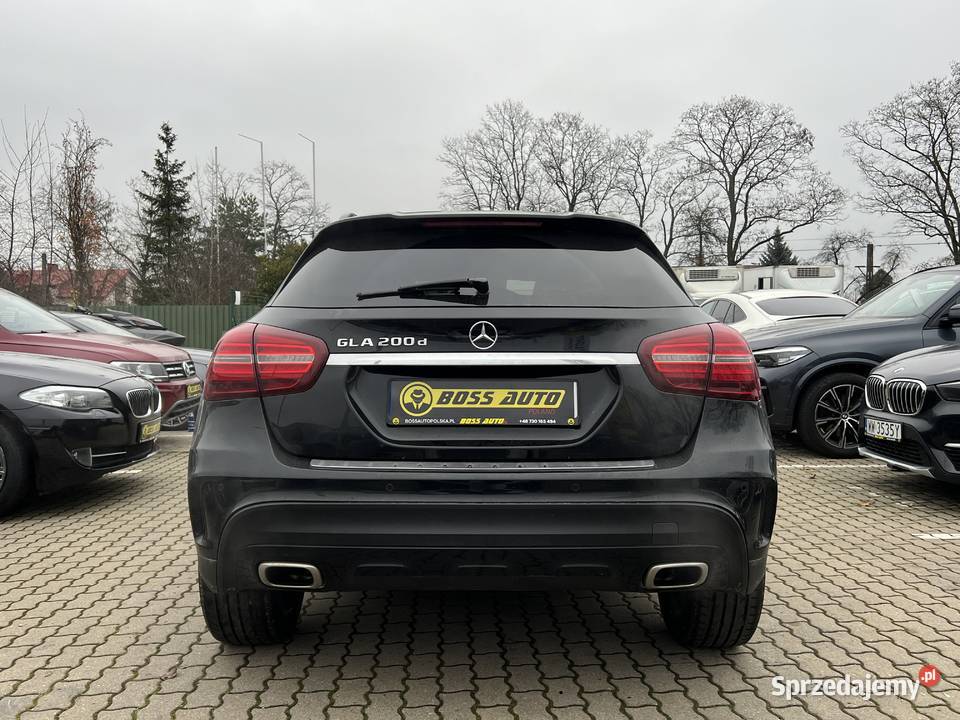MercedesBenz GLA 200 2018 automatyczna Warszawa