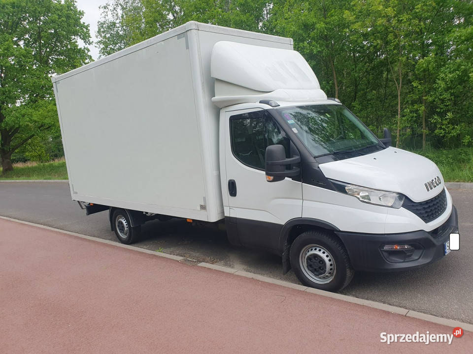 Iveco Daily 35S14 klima 3 osobowy nowy rozrząd nieuszkodzony Iveco Chełm Śląski