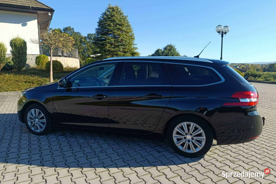 Peugeot 308 Kombi 16 BlueHDI 131 autoamt hak 131KM