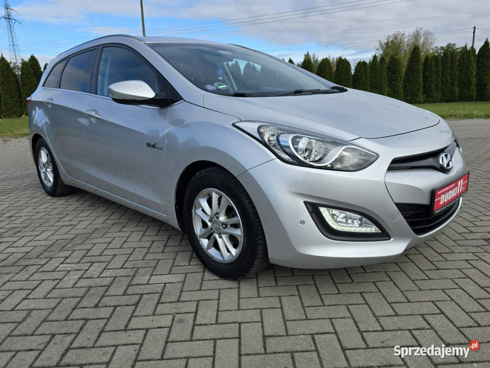 Hyundai i30 16Benzyna NavigacjaCzytanie czujnik parkowania Kutno