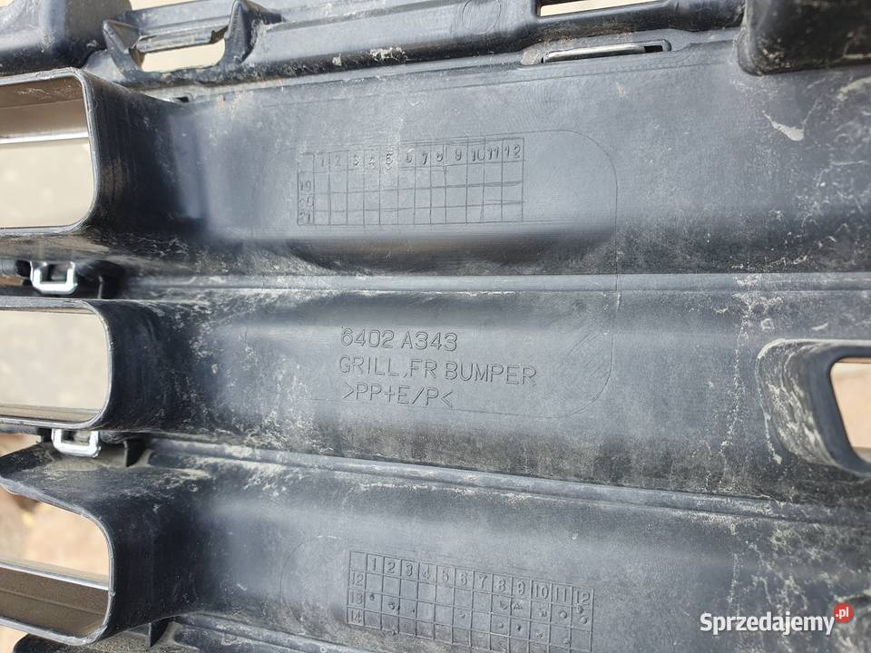 MITSUBISHI OUTLANDER 3 III KRATKA ZDERZAKA PRZÓD wielkopolskie Międzychód