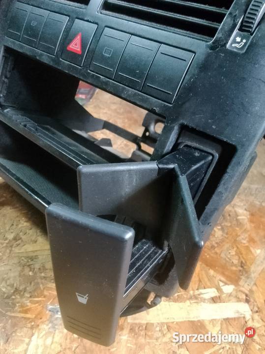 Kubek przedni VW Polo FL 9N3 Cross 0109 2006 Cewice