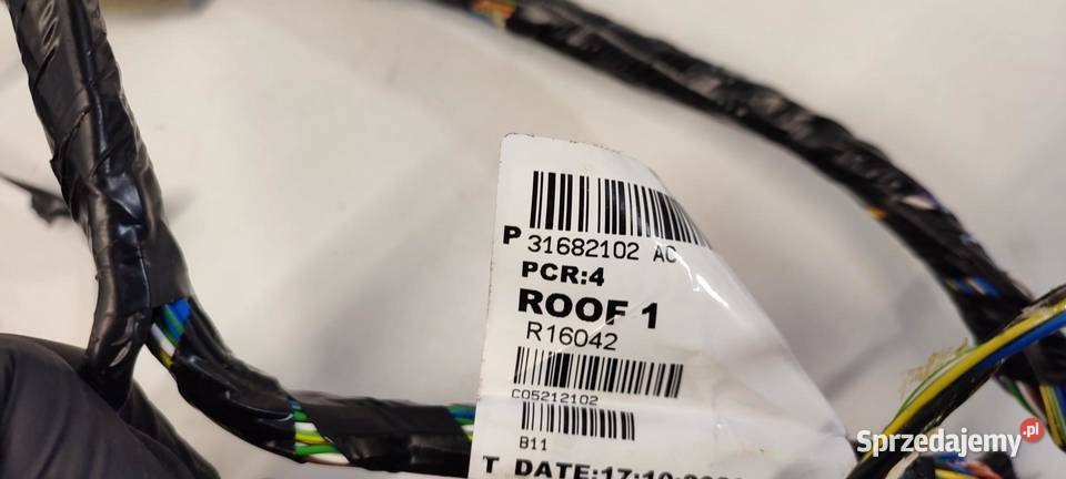 VOLVO XC40 WIĄZKA KABINY HYBRID RHD ANGLIK Materiały instalacyjne