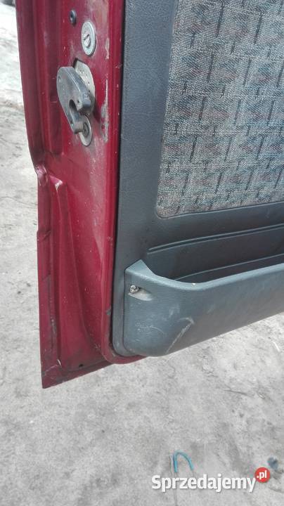 Polonez kombi 70 u drzwi kierowcy lewe maska Suskowola