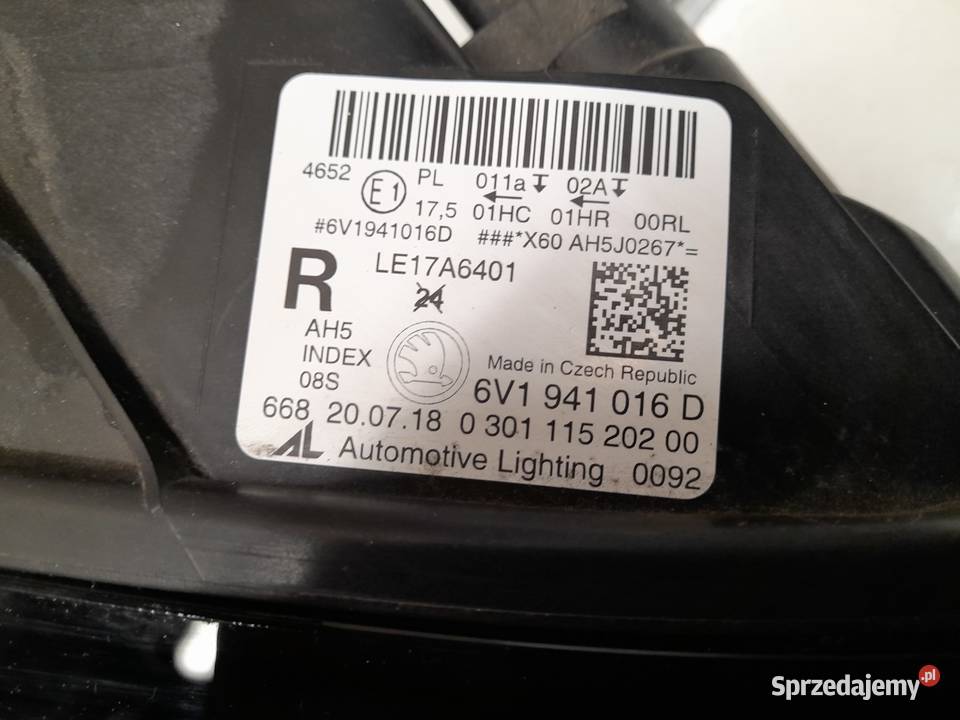 SKODA FABIA 3 III LIFT LAMPA PRAWA PRZEDNIA Lampy przednie Goleniów