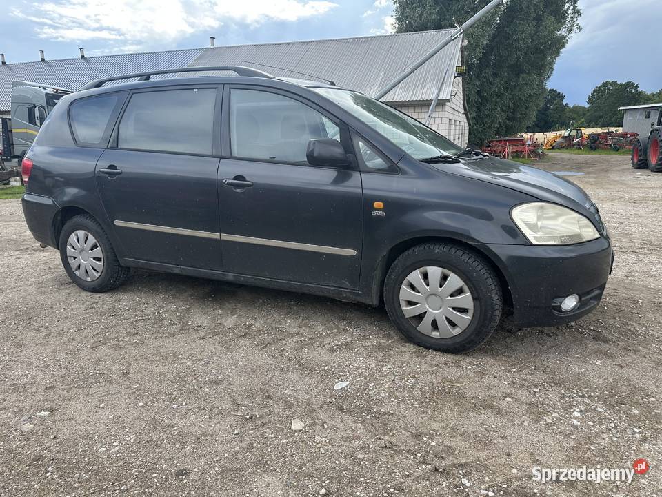 Samochod toyota avensis verso 20 diesel Suwałki