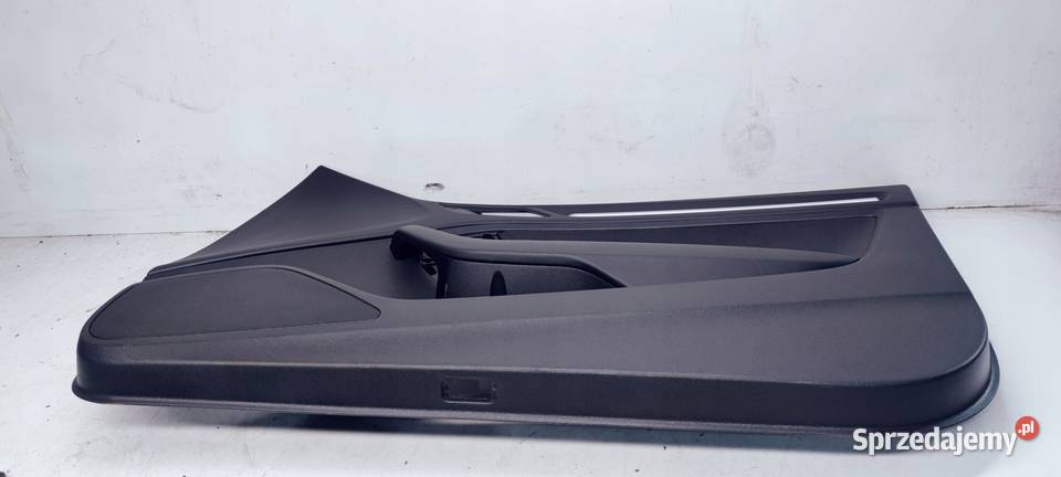 BOCZEK DRZWI P P AUDI A3 8V 8V3867106 MATERIAŁ osobowe