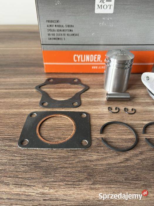 NOWY POLSKI CYLINDER 603 KOMAR SILNIK JAJKO S38 śląskie Bielsko-Biała