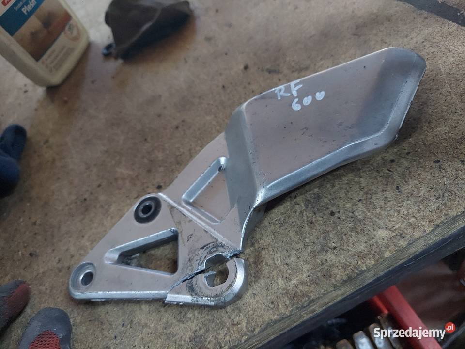 Suzuki RF 600 set lewy przedni kierowcy przód Mocowania i uchwyty Jelenia Góra