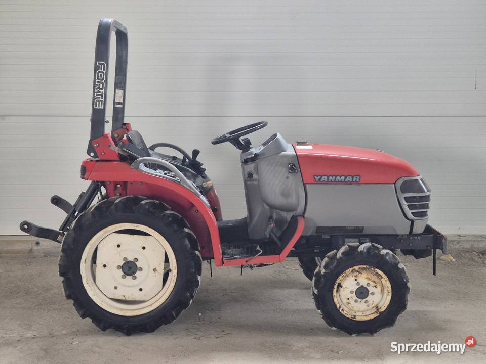 Traktorek traktor YANMAR AF16D 16 44 Skrzynia biegów Manualna Małuszyn