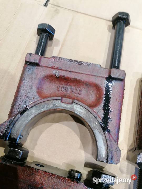 Stopy wału bloku Renault Fendt 155 54 110 54 120 Andrychów