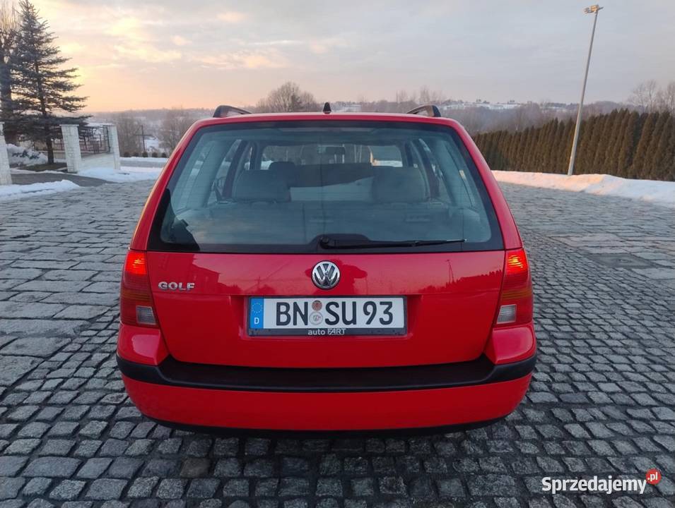VOLKSWAGEN GOLF 4 BENZYNA STAN KOLEKCJONERSKI Myślenice
