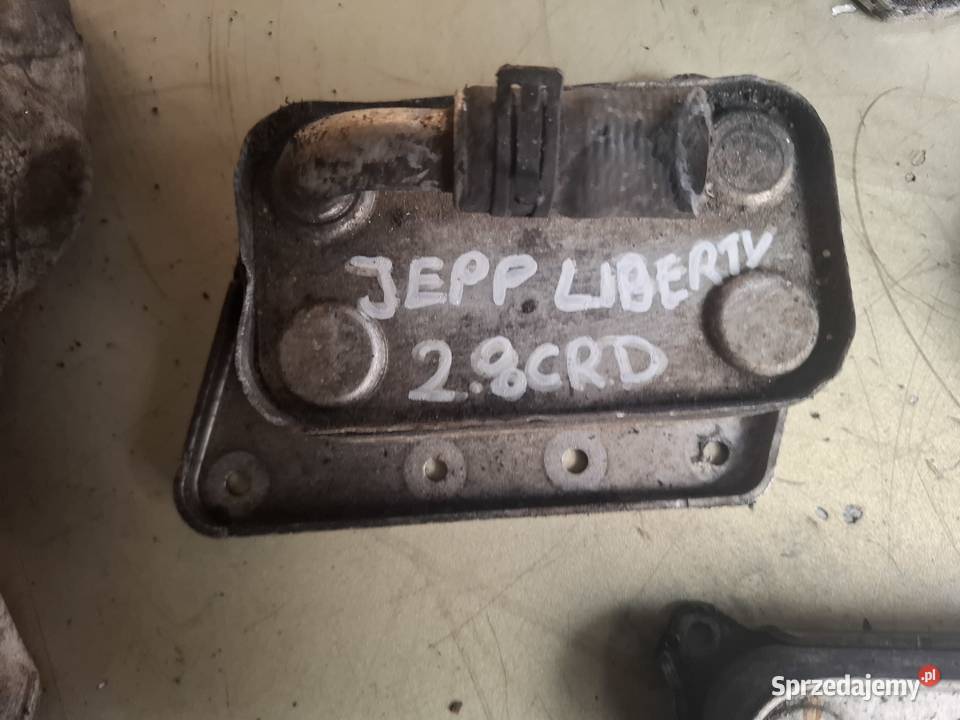 JEEP LIBERTY 28 CRDI chłodnica oleju Kielce