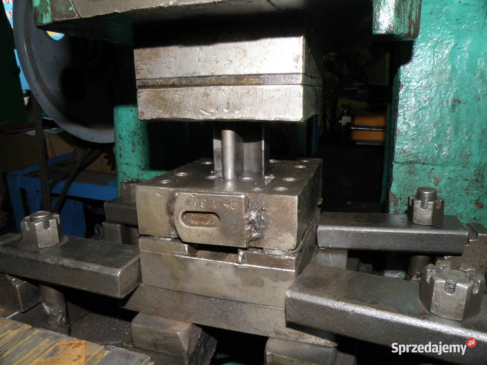 Wykrojnik ucha do słupków ogrodzeniowych Lubsko