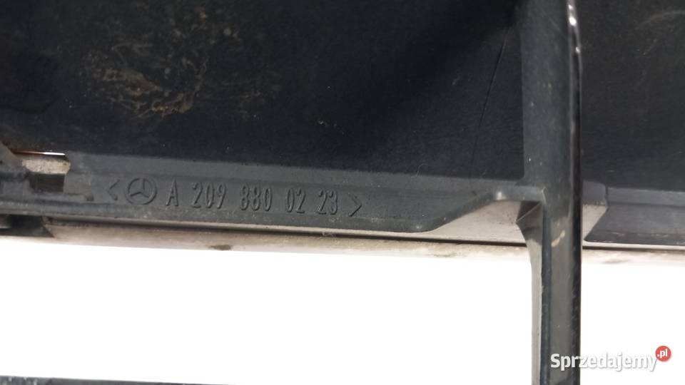MERCEDES CLK W209 LIFT ATRAPA GRILL C197 CHROM Zbierkowo