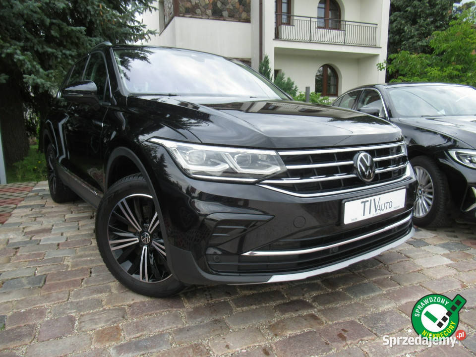 Volkswagen Tiguan BEZSZKODOWY 4x4 Matrix LED isofix
