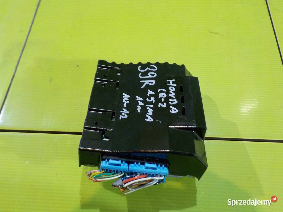 HONDA CRZ 11r wzmacniacz 39186E011M1 mazowieckie Suków