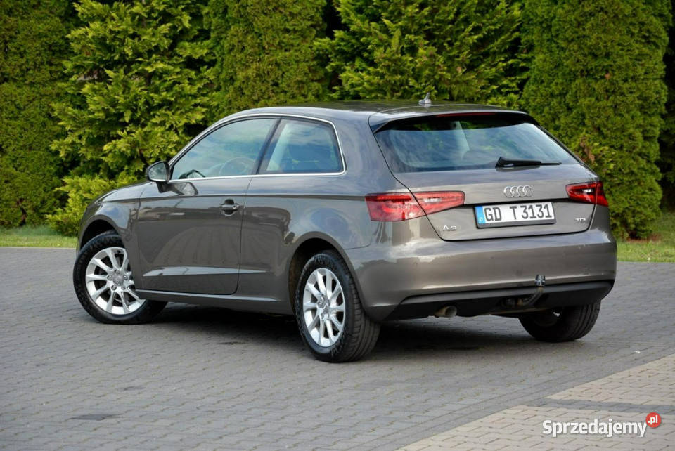 Audi A3 16TDI105 bixenon Ledy Navi Parktronic VAT marża