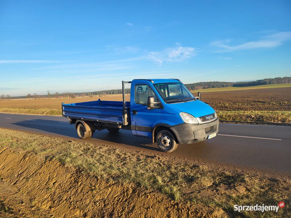 Sprzedam 2 iveco daily wywrotka niebieskie 50c15 Rok produkcji 2011 Środa Śląska
