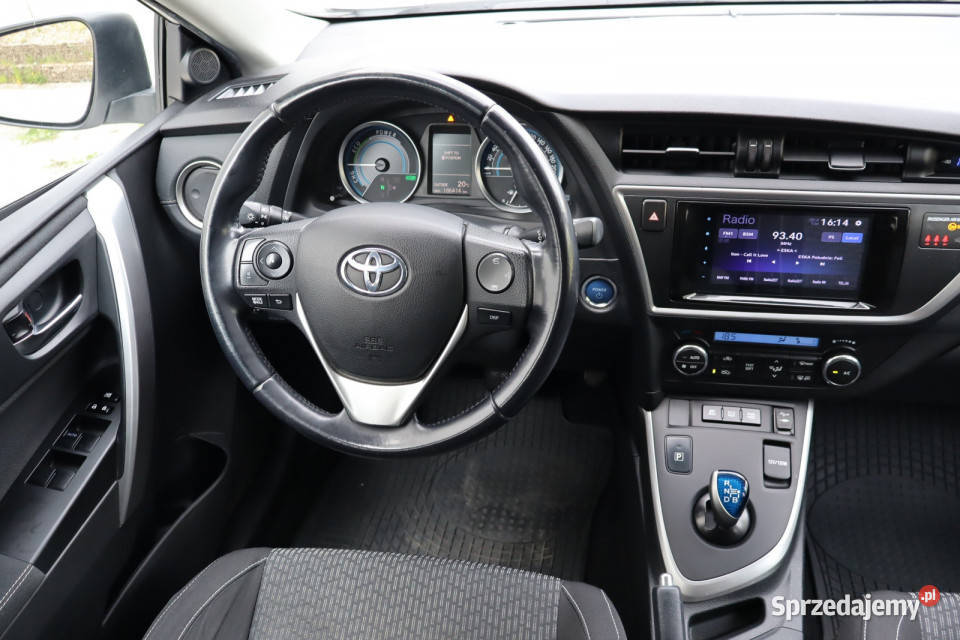 Toyota Auris Hybrid przyciemniane szyby Zabrze sprzedam