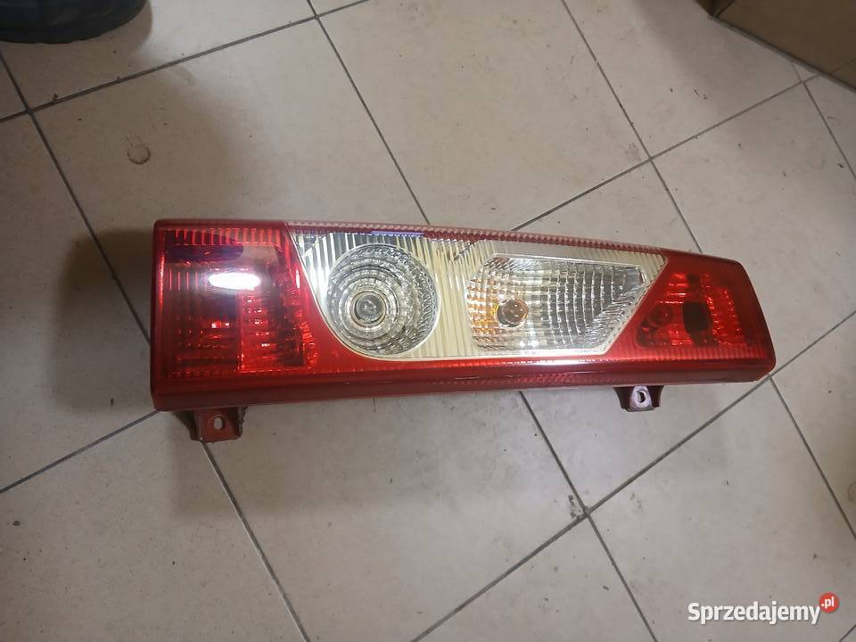 Lampa tylna tył Prawa Peugeot Expert II Sudoł małopolskie Radłów