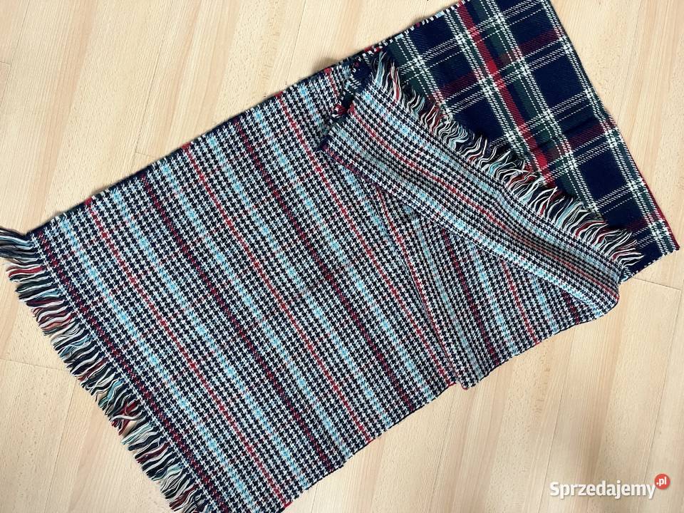 Szal duży gruby i ciepły w kratę granatową pomorskie Gdańsk