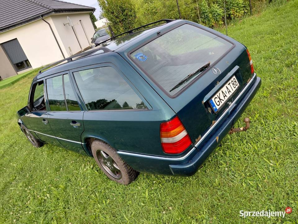 MERCEDES E KLASA W124 200 E KOMBI 20 BenzGAZ sprowadzony Załęże sprzedam